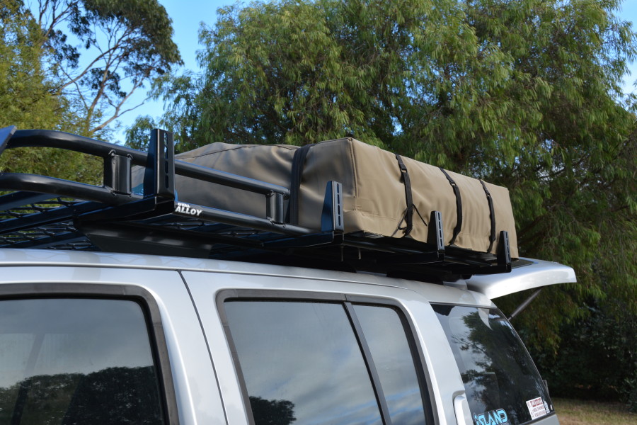 Tradesman roof rack Travel around Australia
