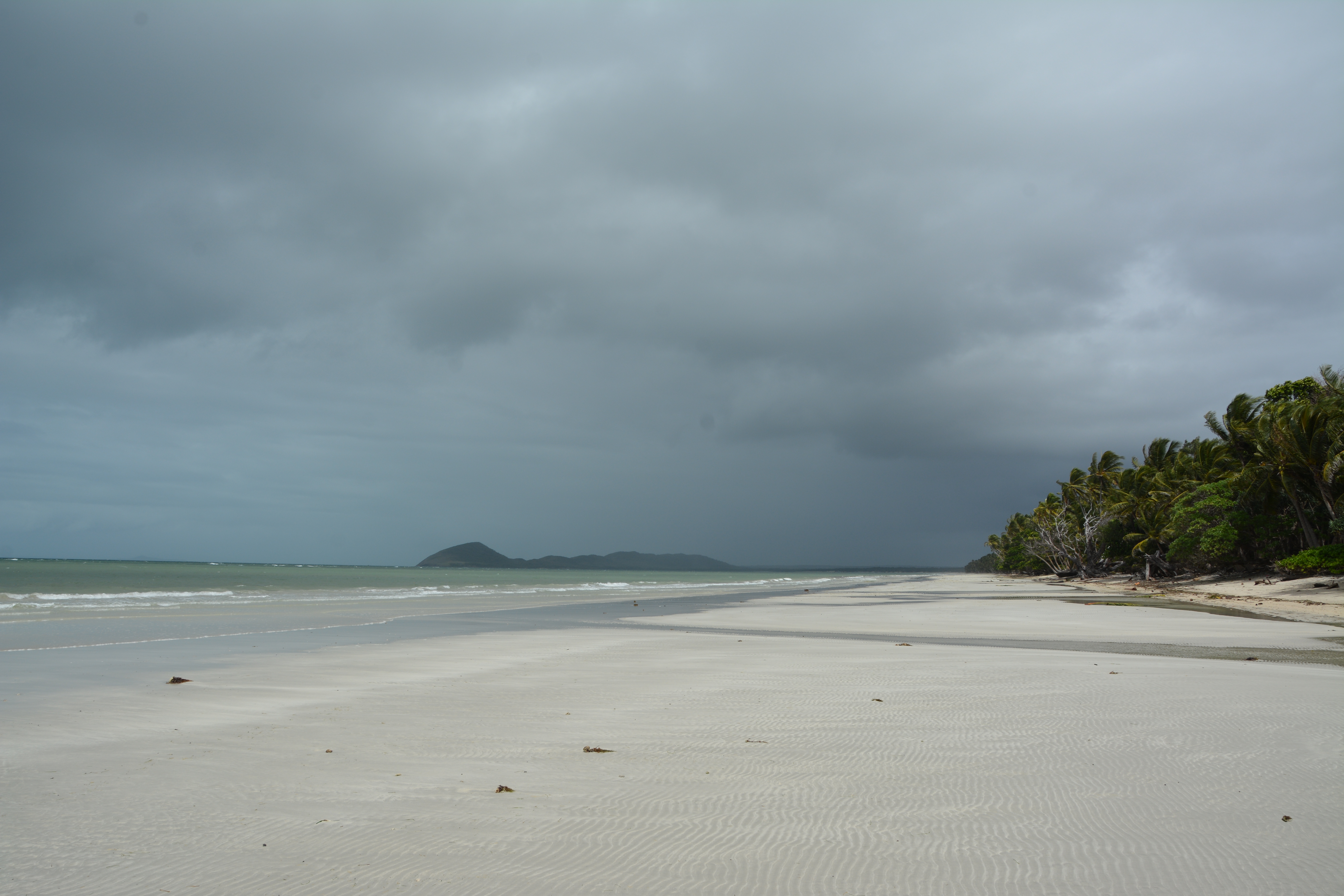 Chili Beach Travel around Australia