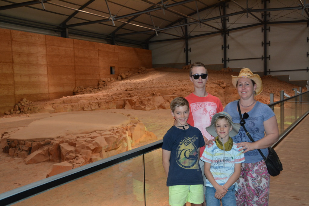 Dinosaur Stampede, Winton