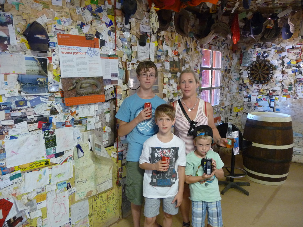 William Creek Hotel, Central Australia