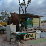 tourist desk lightning ridge